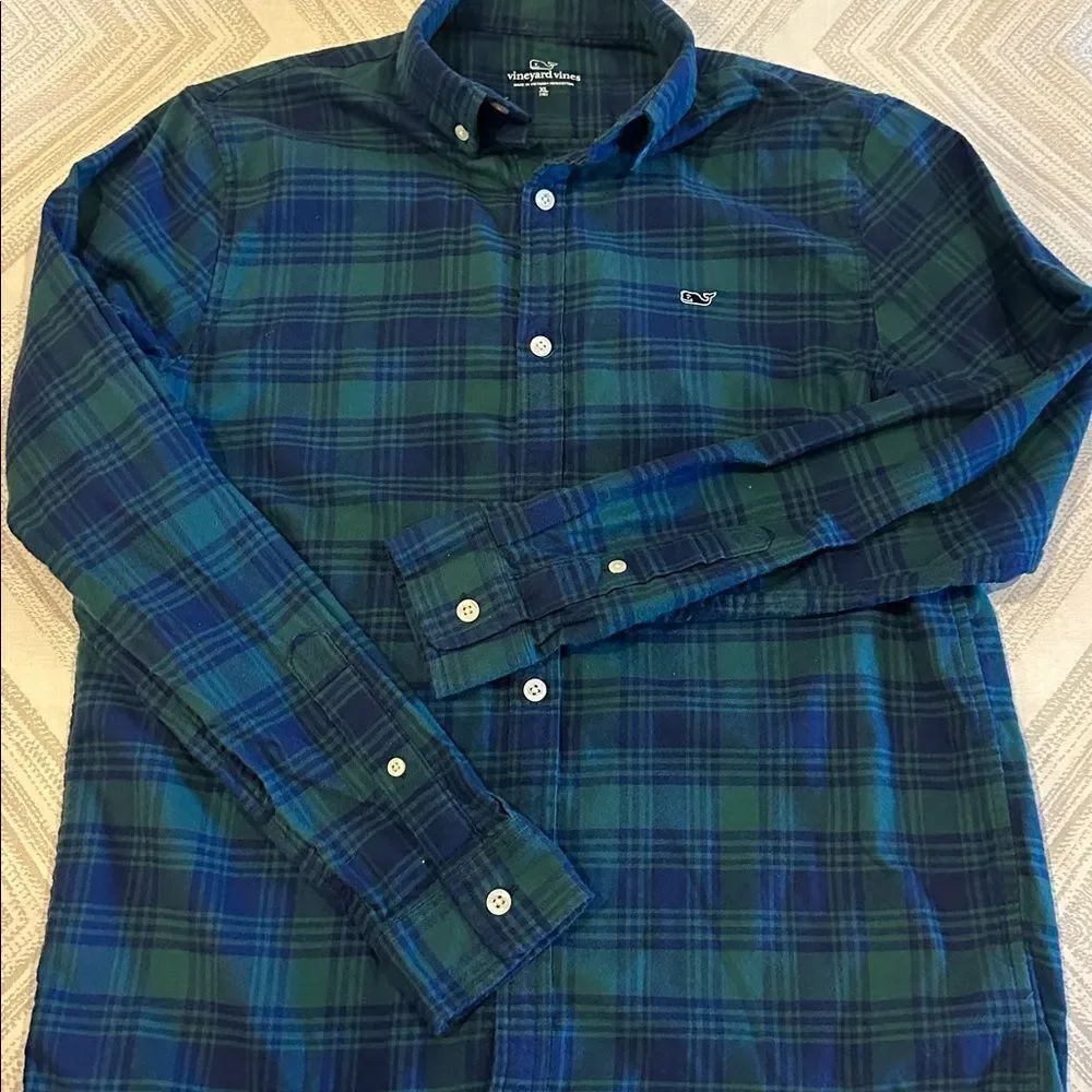 Vineyard Vines Boys Navy and Forest Green Plaid Button Down Shirt Size XL/18